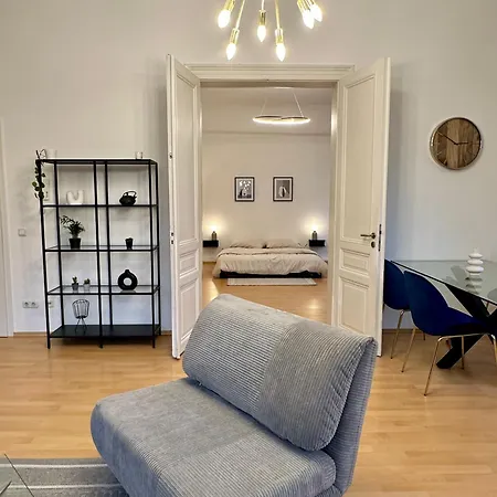 Design Im Zentrum Von * Wiesbaden