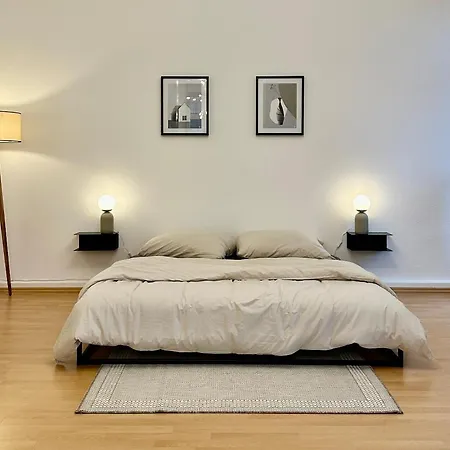 Design Im Zentrum Von Apartment Wiesbaden
